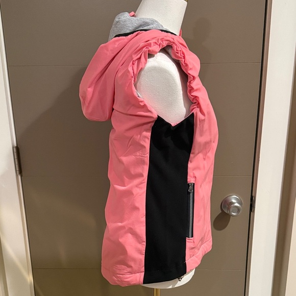 Women's Pink Lightly Quilted Hooded Vest - Picture 2 of 9